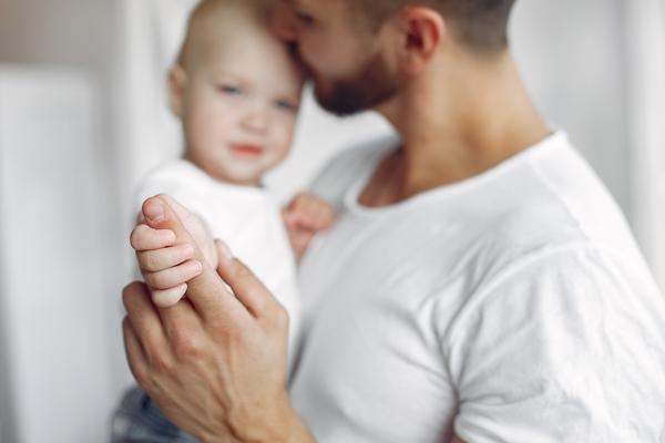 Haleon anuncia licença parental de seis meses para os 22 mil funcionários
