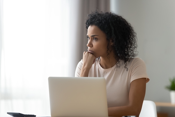 Mais de 60% das profissionais pretas perderam seus empregos no último ano