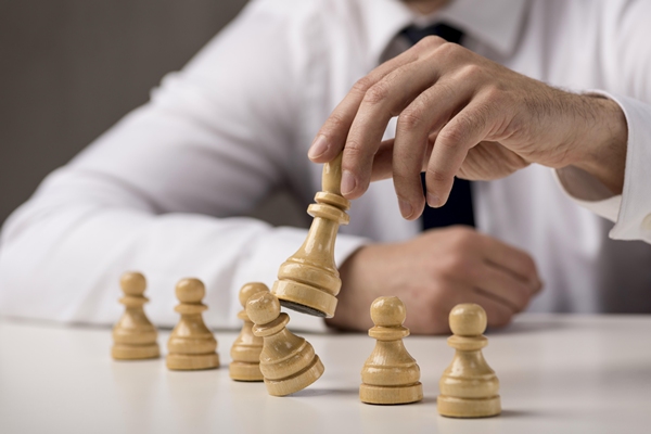 Troca de CEOs recua 21% no primeiro trimestre do ano, segundo a Russell Reynolds