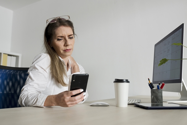 Como equilibrar eficiência e etiqueta no uso corporativo do WhatsApp